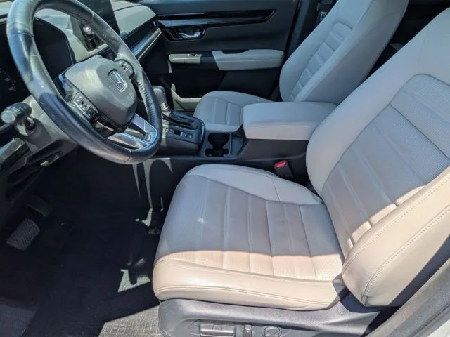 Used 2024 White Honda EX-L image 2