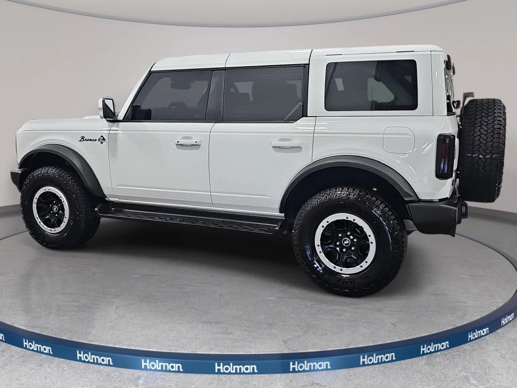 Used 2025 White Ford Outer Banks image 9