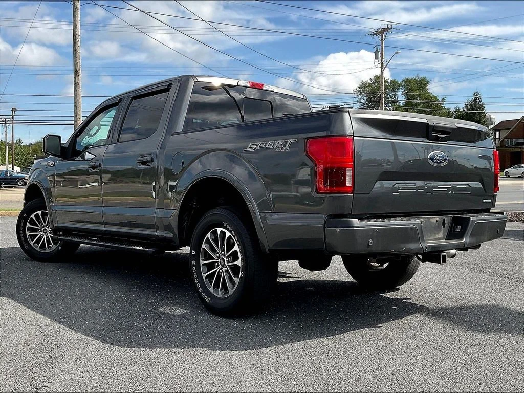 Certified Used 2019 Magnetic Metallic Ford XLT image 3