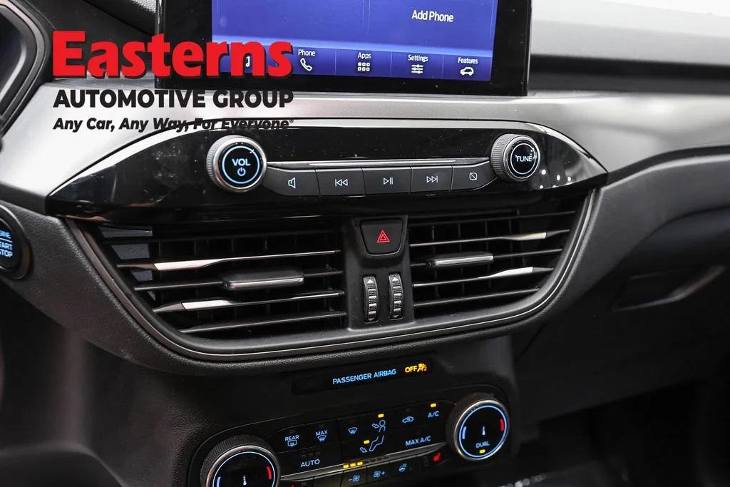Used 2024 Gray Ford Active image 19