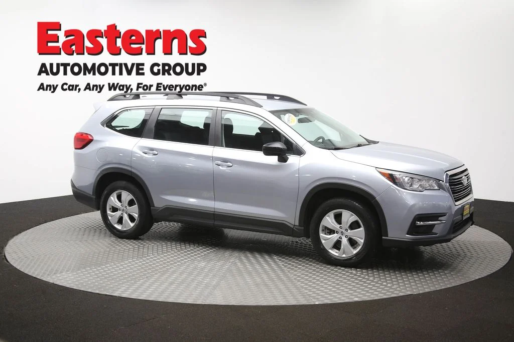 Used 2022 Silver Subaru Base image 46