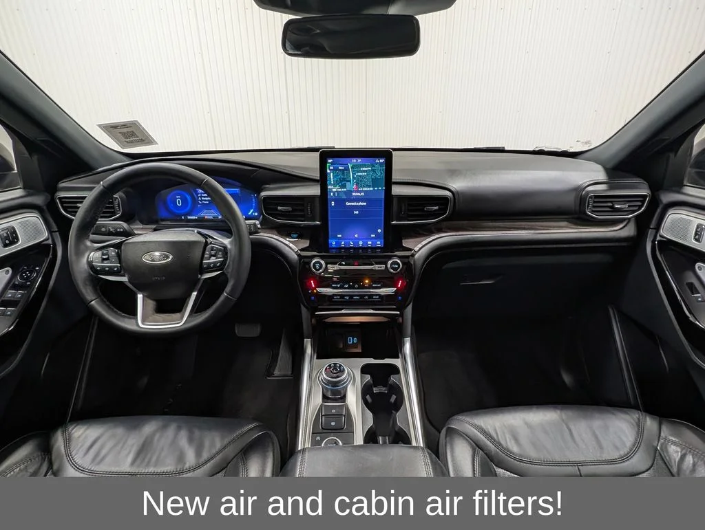 Certified Used 2023 Carbonized Gray Metallic Ford Platinum image 3