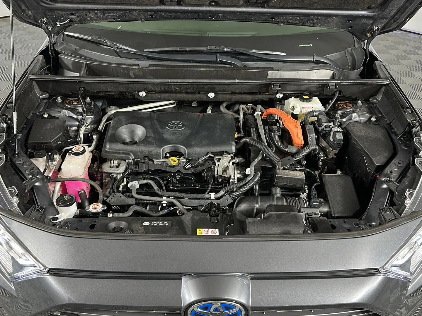 Used 2020 Magnetic Gray Metallic Toyota Limited image 2