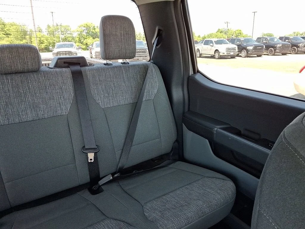 Used 2023 Silver Ford XLT image 54