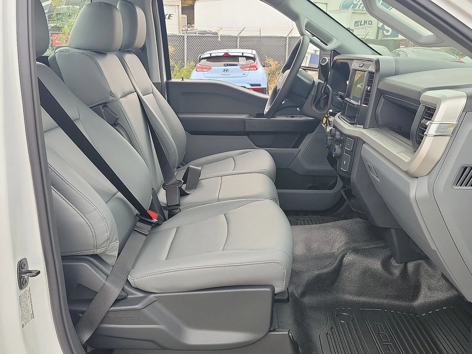 2026 Ford F-550 Super Duty Chassis Cab XL - Photo 14