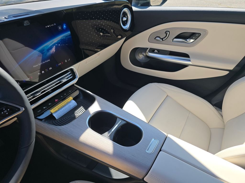 New 2027 MANUFAKTUR Alpine Grey Mercedes-Benz CLA 220 image 26