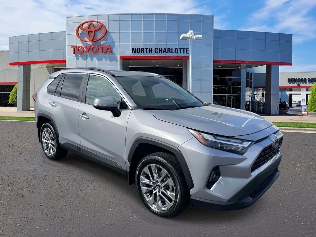 2024 Toyota RAV4 XLE Premium