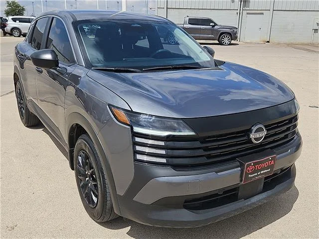 Used 2025 Gun Metallic Nissan S All-Wheel Drive image 6