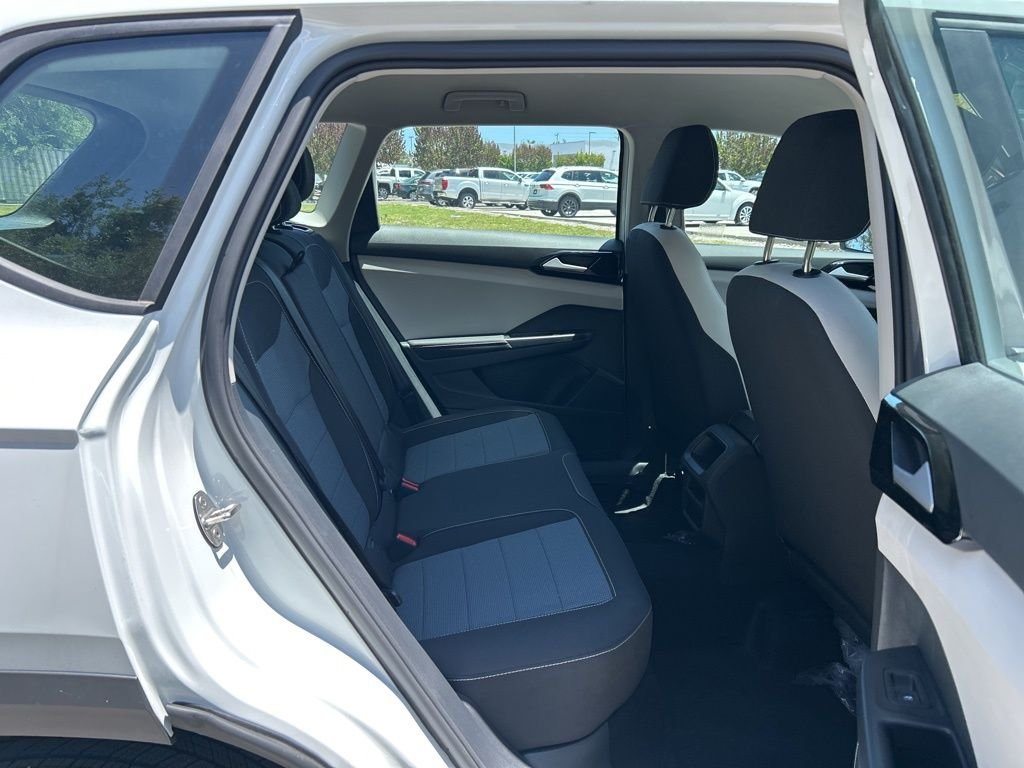 New 2026 White Volkswagen 1.5T S image 45