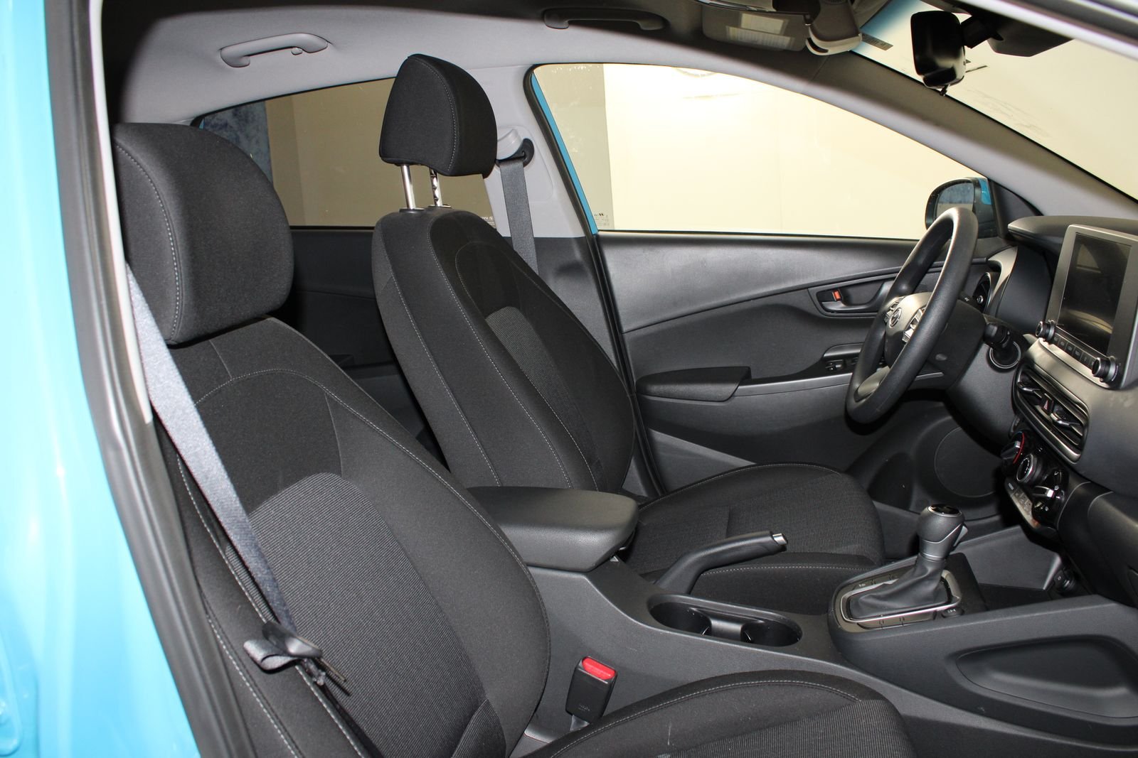 Used 2023 Green Hyundai SEL image 26