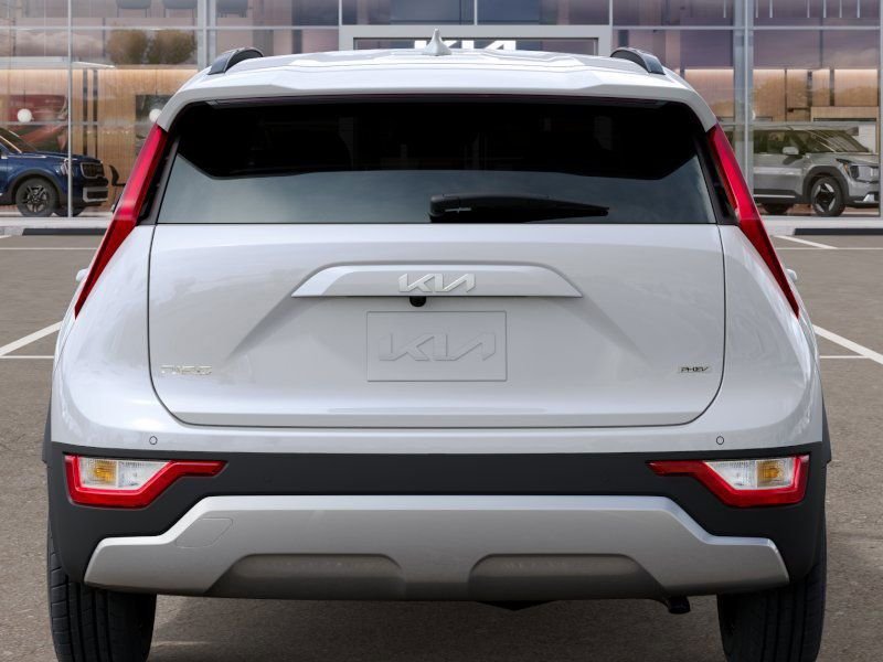 2025 Kia Niro EX - Photo 13