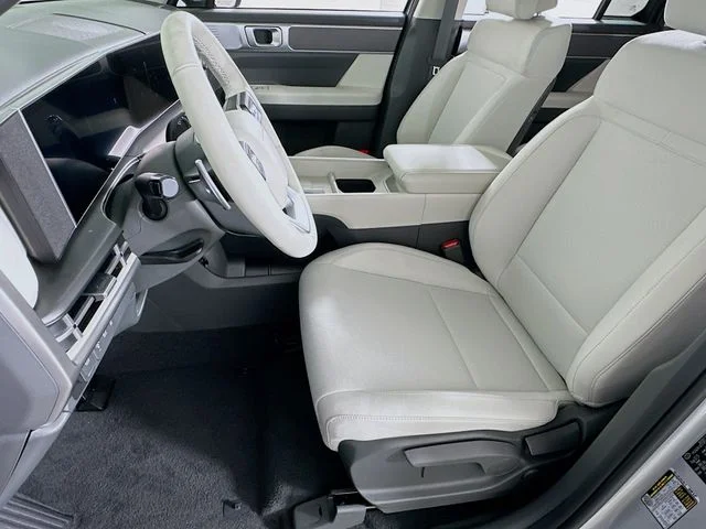 New 2026 Hyundai SANTA FE HYBRID SE