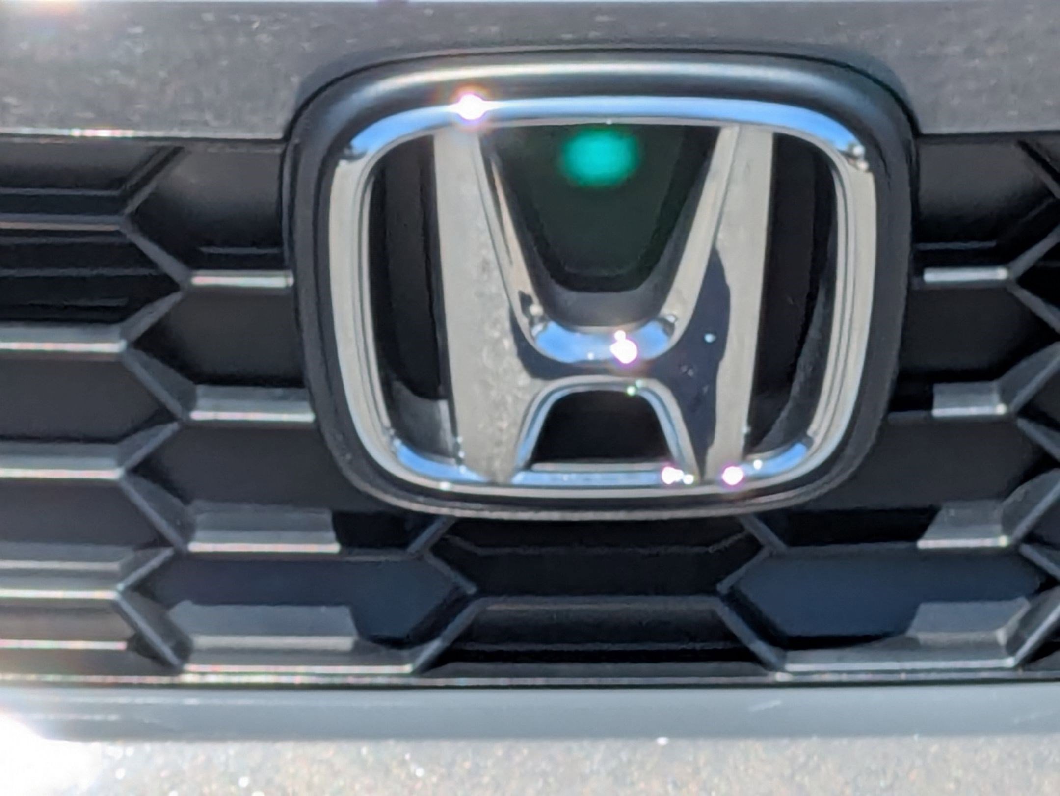 Used 2025 Urban Gray Pearl Honda  image 13