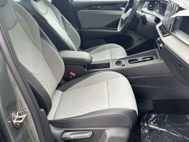 New 2026  Volkswagen 2.0T SE R-Line Black image 13