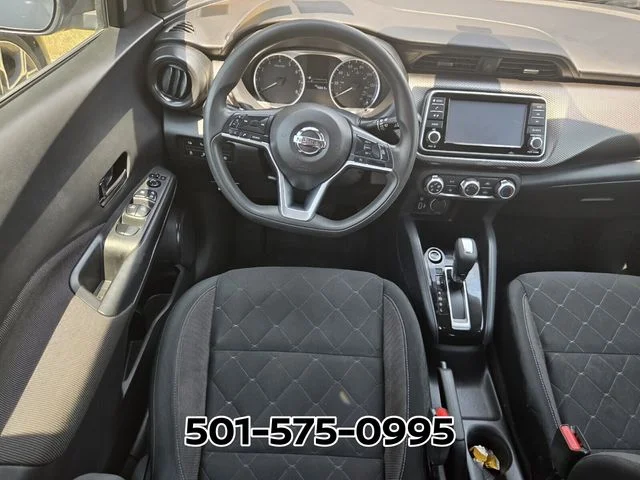 Used 2020 Gray Nissan S image 10