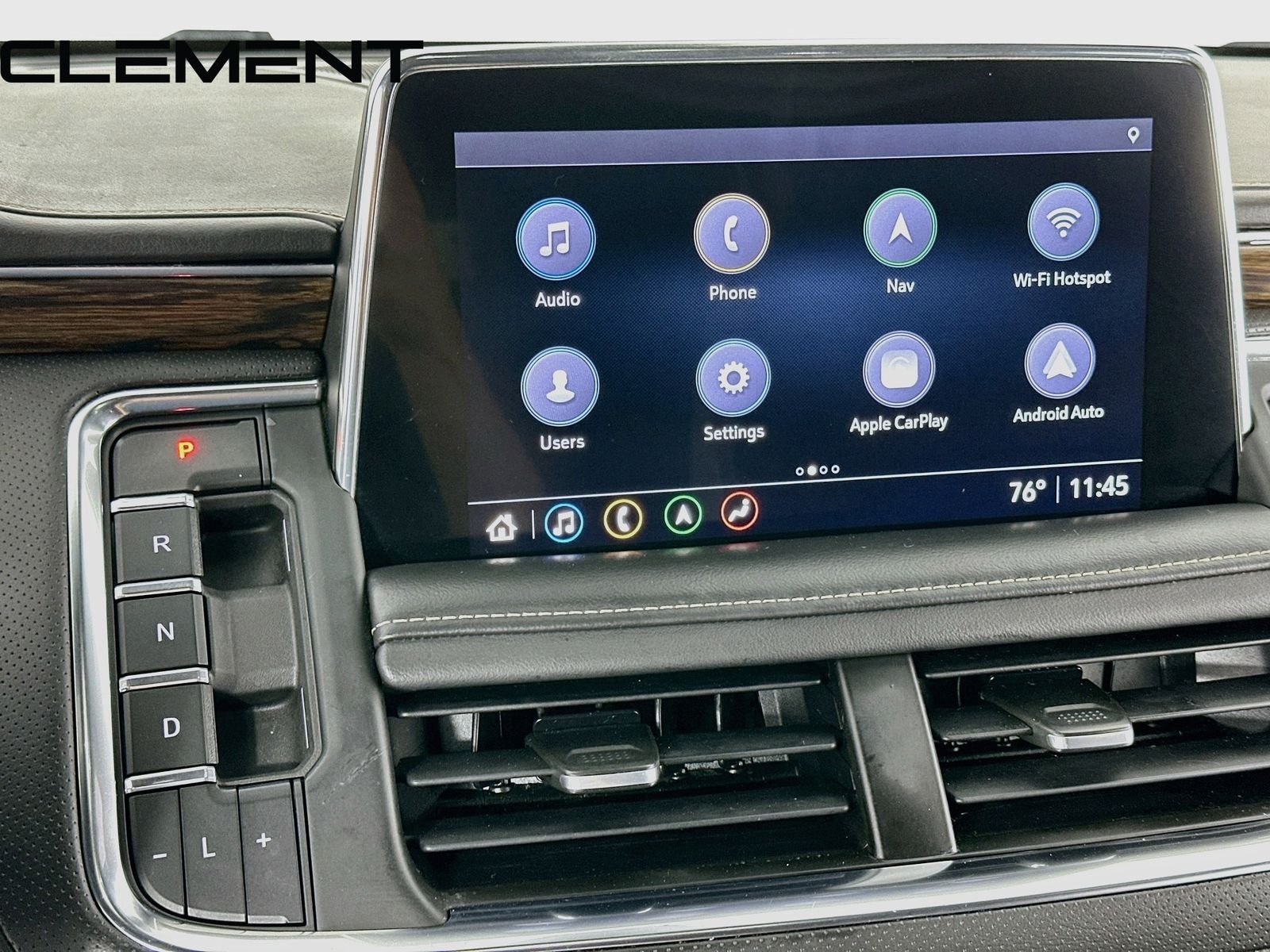 2021 Chevrolet Suburban Premier - Photo 19