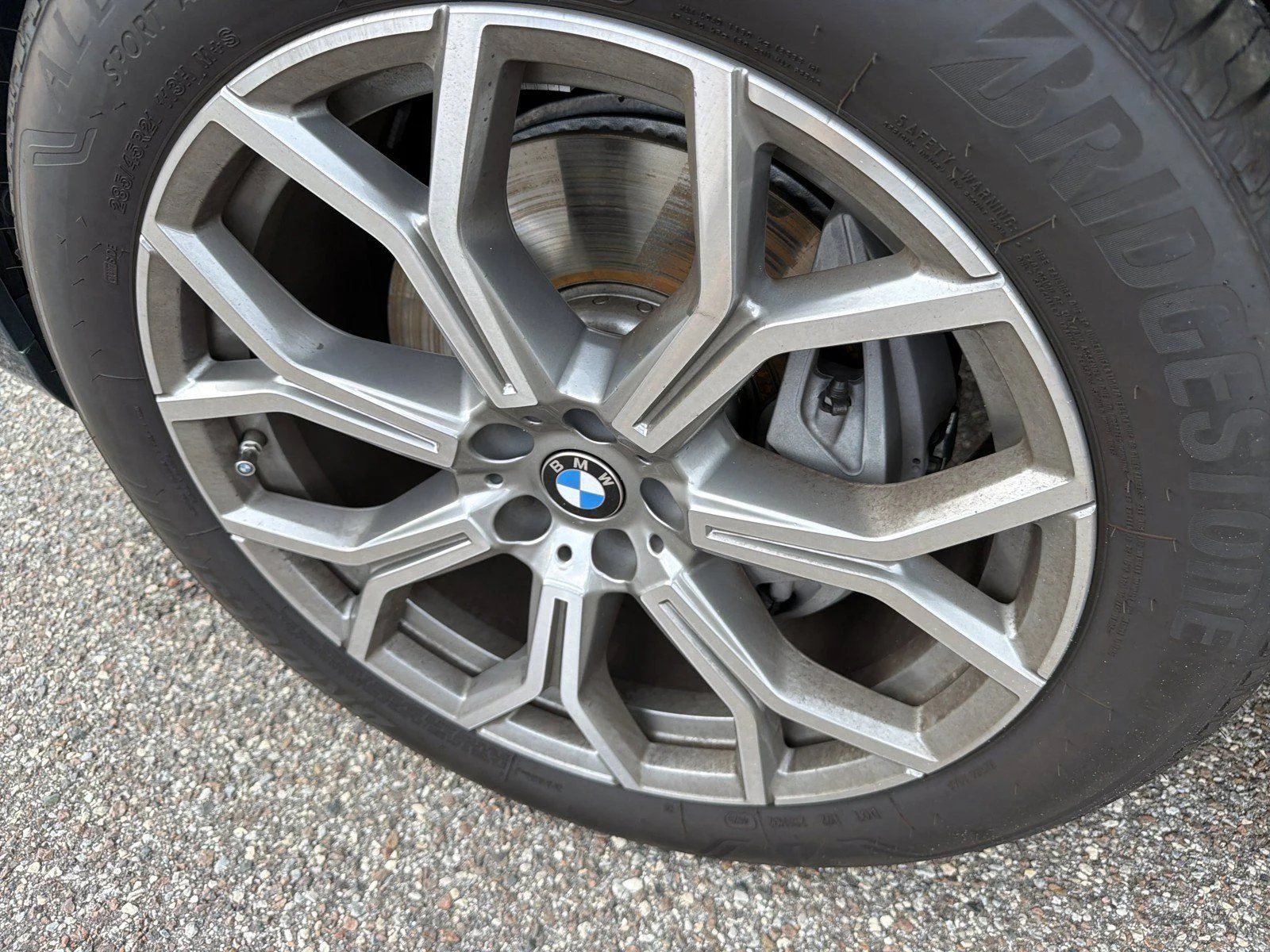 New 2026 Blue Ridge Mountain Metallic BMW xDrive40i image 10