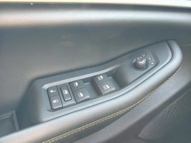 New 2026 White Jeep  image 21