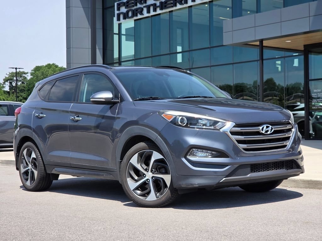 Used 2016 Hyundai Tucson Limited with VIN KM8J33A24GU056230 for sale in Fort Wright, KY