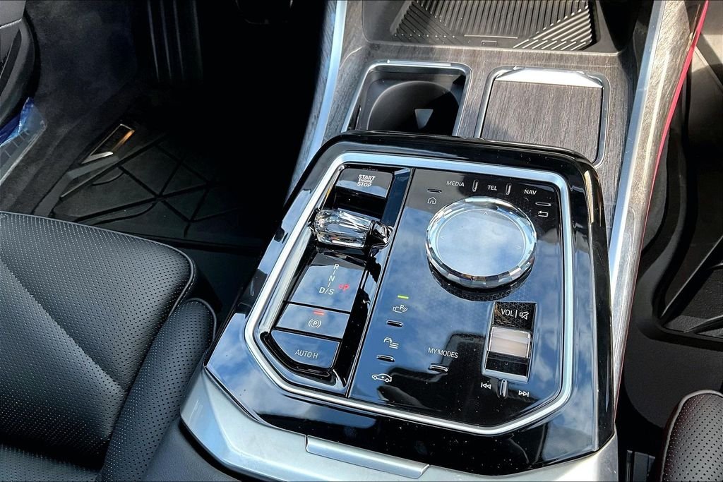 2026 BMW 7 Series 740i - Photo 18