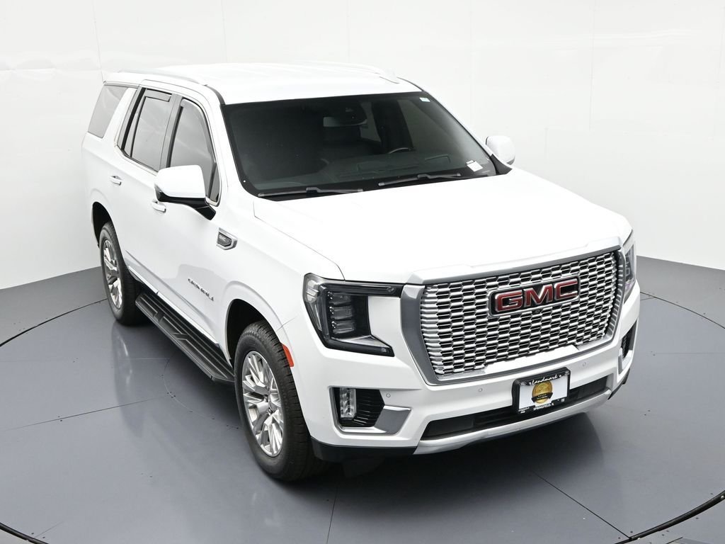 Used 2023 White GMC Denali image 15