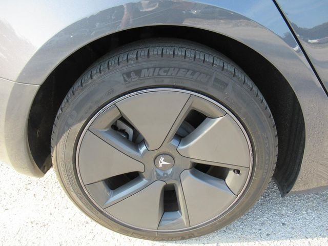 Used 2023 Silver Tesla Base image 5