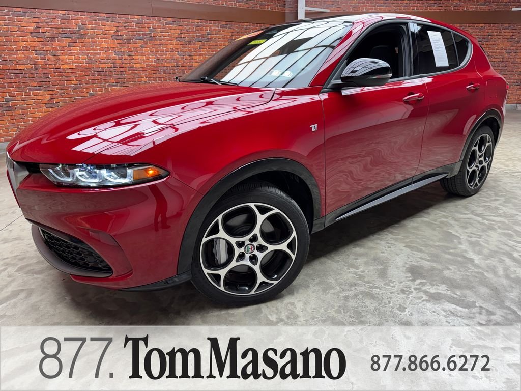 2024 Alfa Romeo Tonale TI's photo