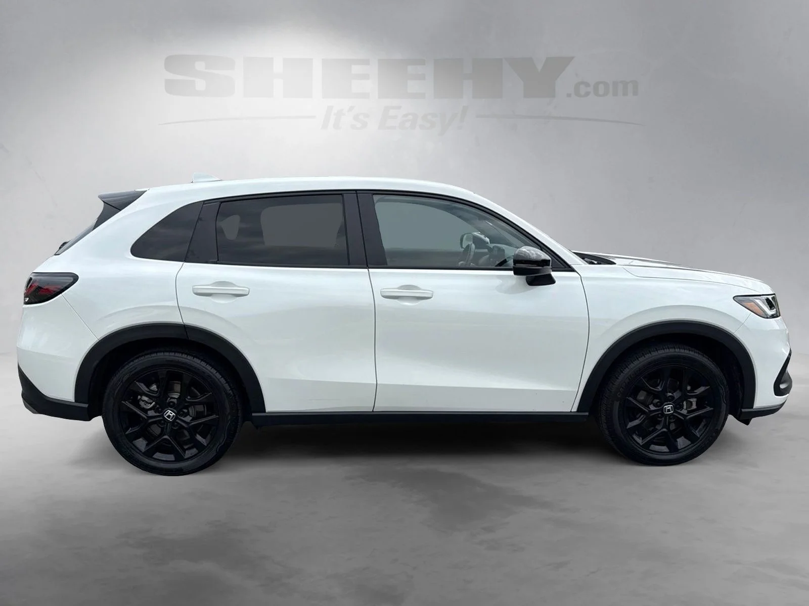Used 2024  Honda Sport image 11