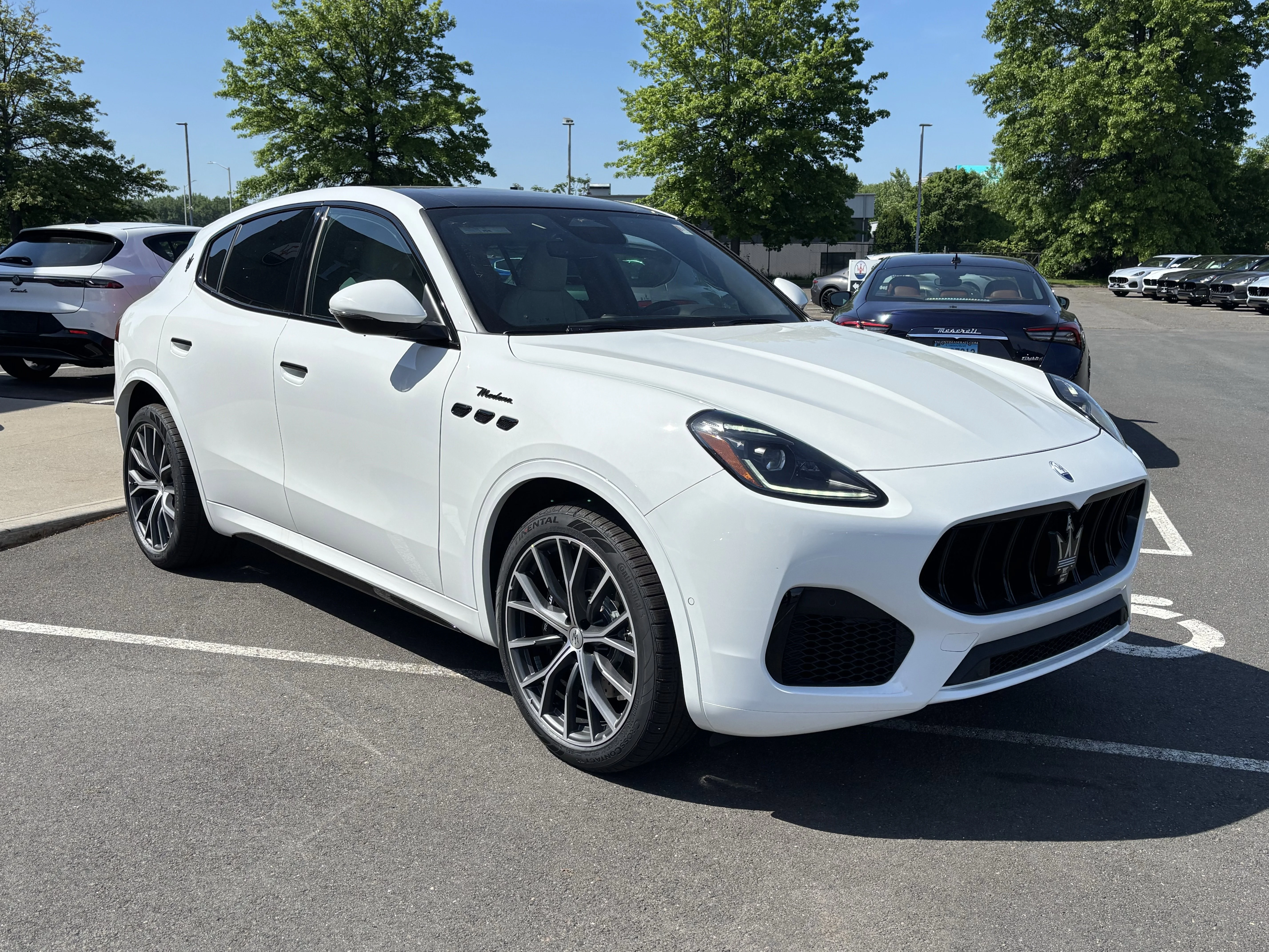 New 2026 BIANCO Maserati Modena image 12