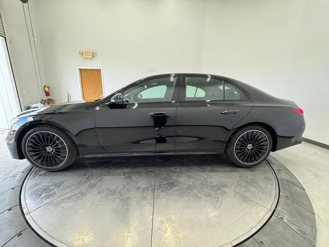 New 2027 Black Mercedes-Benz E 350 image 17