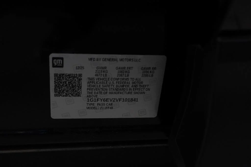 New 2027 Mosaic Black Metallic Chevrolet LT image 34