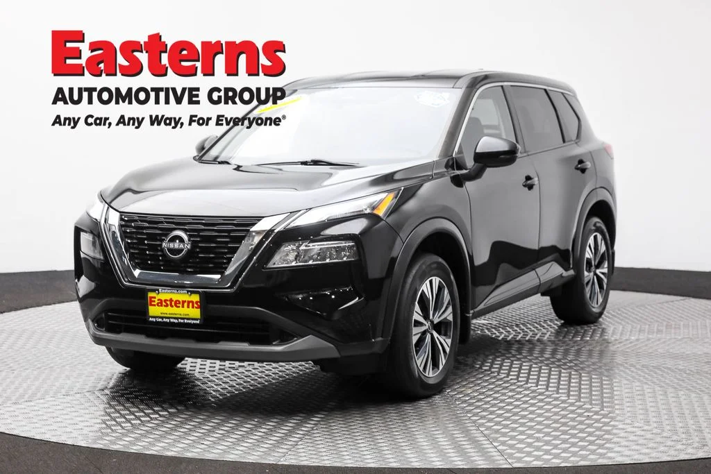 Used 2022 Black Nissan SV image 1