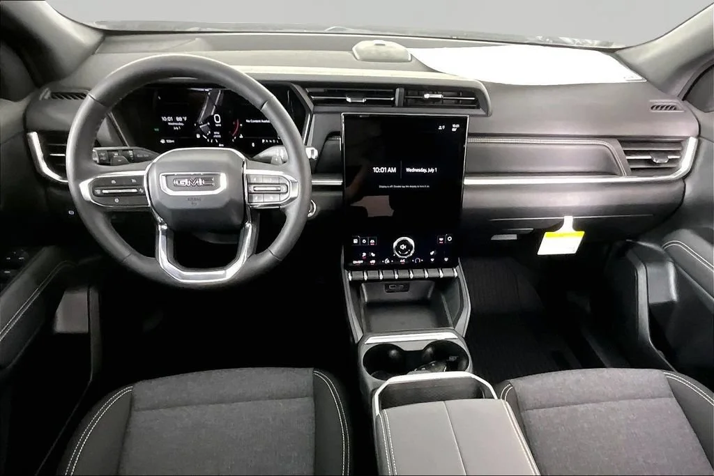 New 2027 Sterling Metallic GMC Elevation image 6