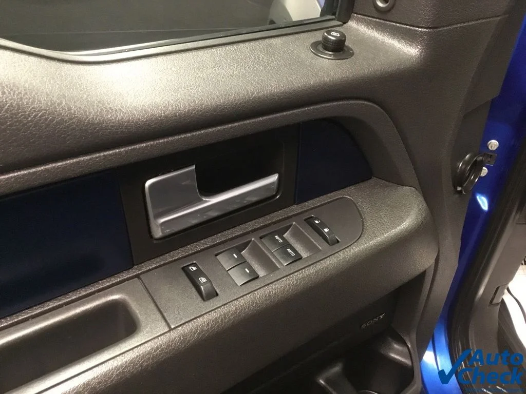 Used 2014 Blue Ford SVT Raptor image 24