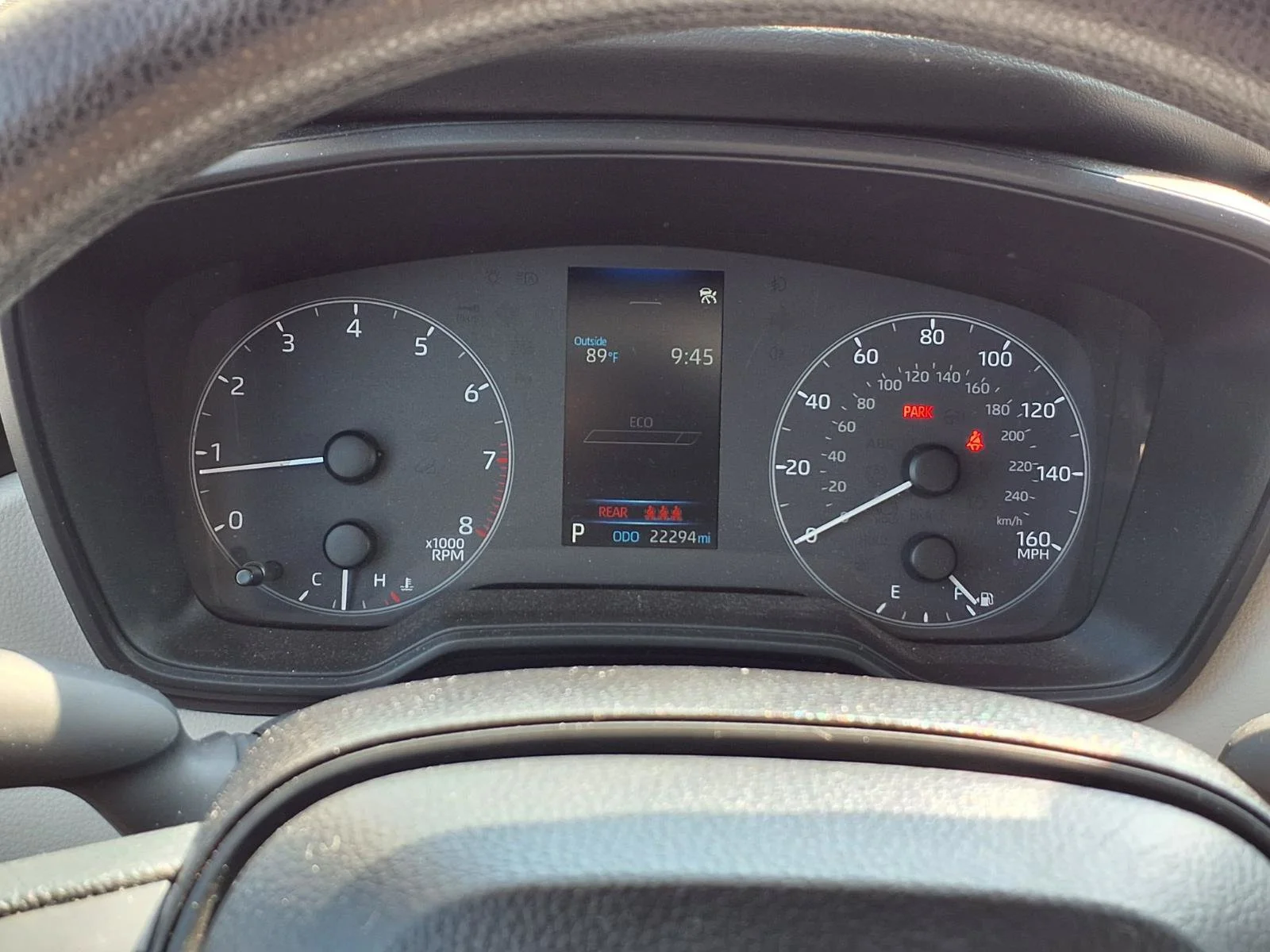 Certified Used 2025 Pearl Toyota LE image 17