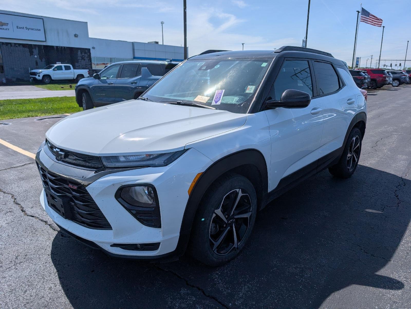Used 2023 Summit White Chevrolet RS image 4