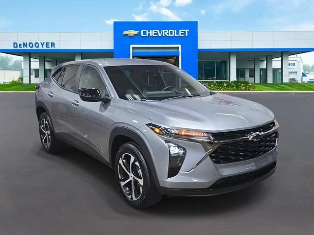 New 2026 Sterling Gray Metallic Chevrolet 1RS image 4