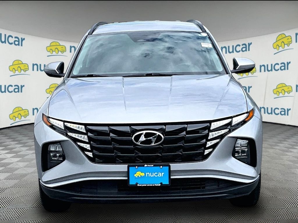 Used 2024 Shimmering Silver Hyundai SEL image 2