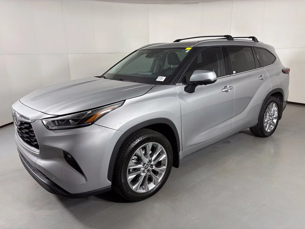 Used 2024 Silver Toyota Limited image 4