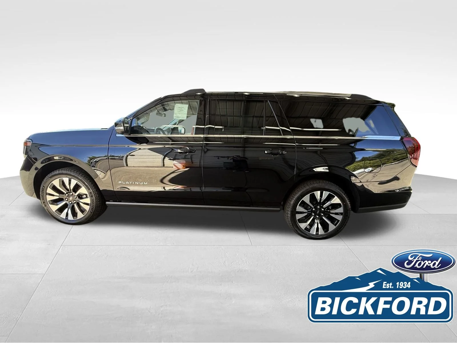 New 2026 Black Ford Platinum image 9