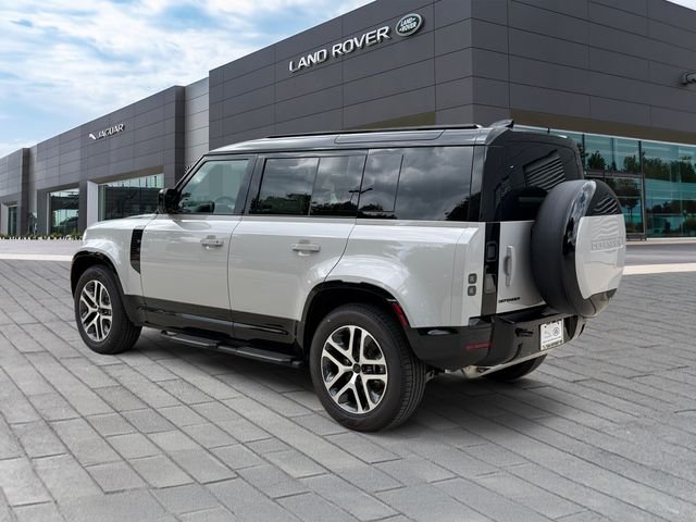 New 2026 Borasco Grey Land Rover X-Dynamic SE image 3