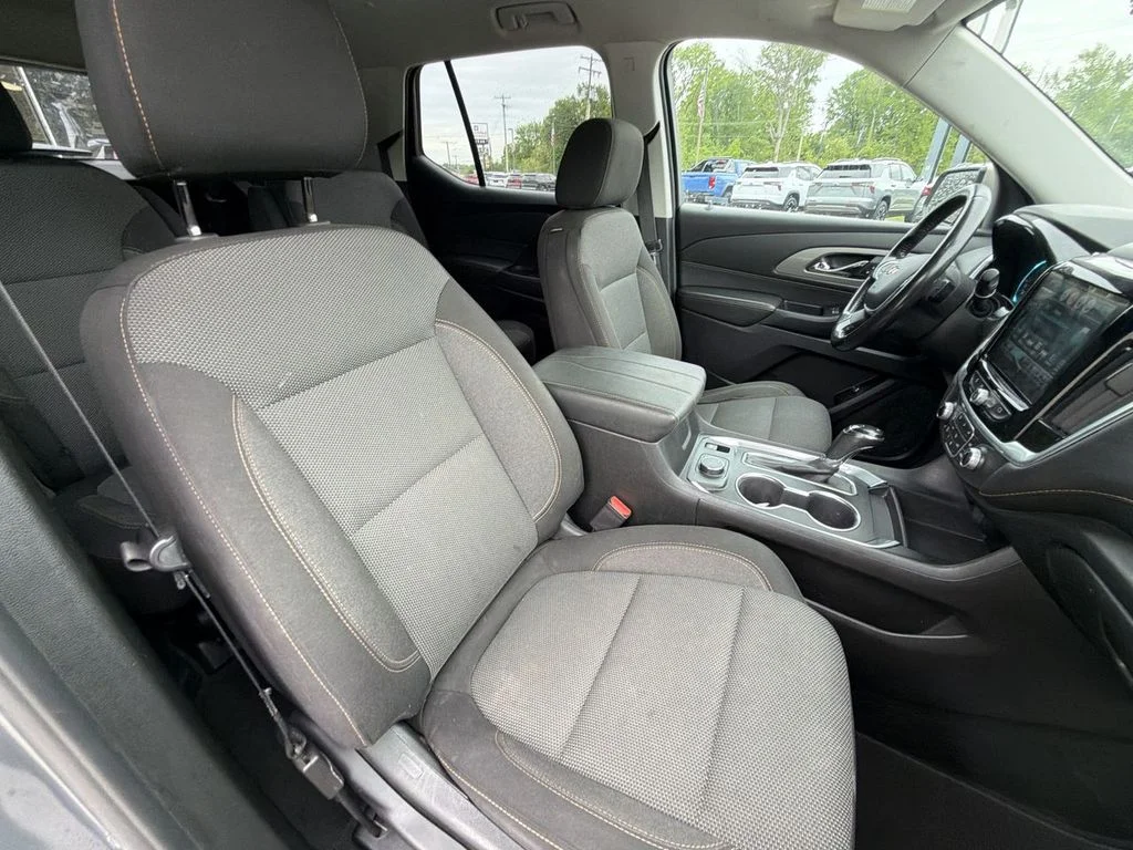 Used 2019  Chevrolet LT image 27