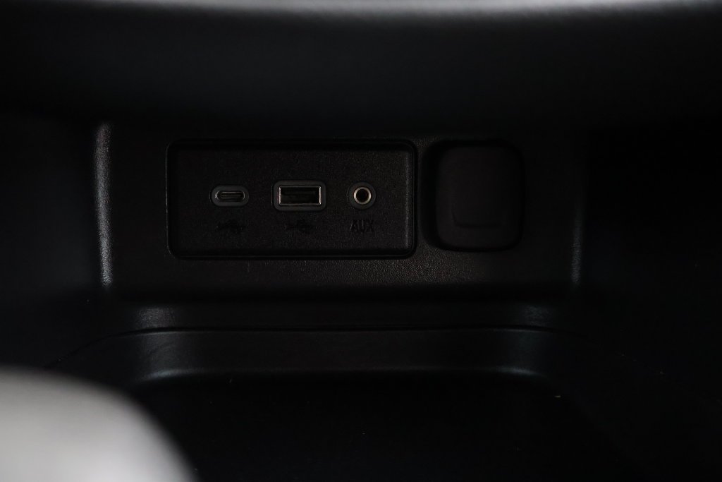2024 Chevrolet Equinox LT - Photo 23