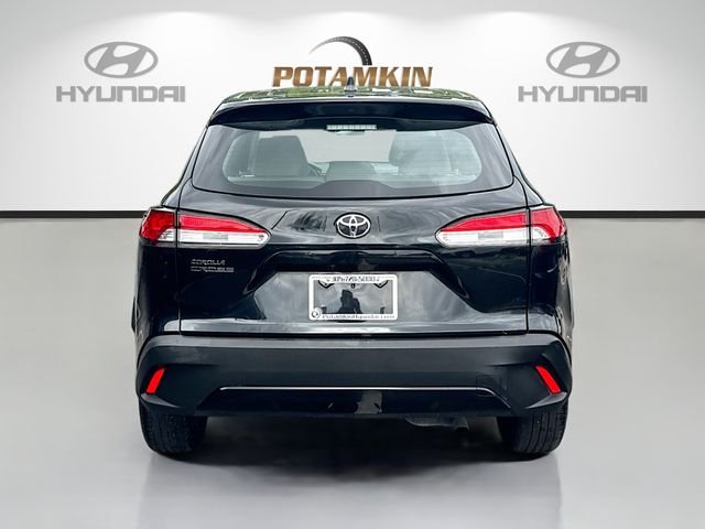 2022 Toyota Corolla Cross L - Photo 6