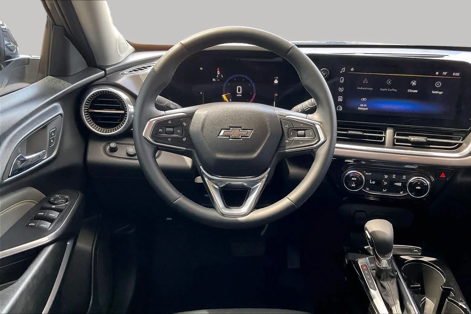 Used 2025 Sterling Gray Metallic Chevrolet ACTIV image 6