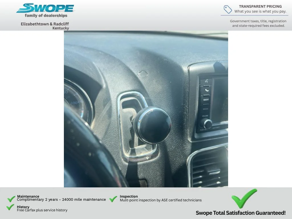 Used 2013 Billet Silver Metallic Clearcoat Chrysler Touring image 27