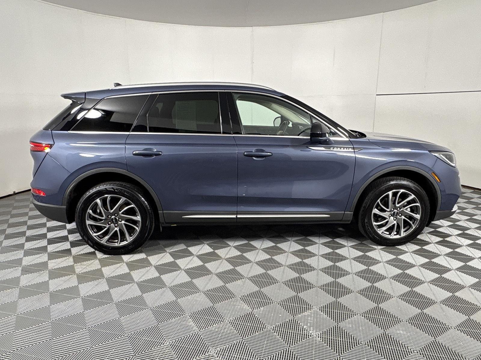 Used 2022 Ocean Drive Blue Metallic Tinted Clearciat Lincoln Standard image 21