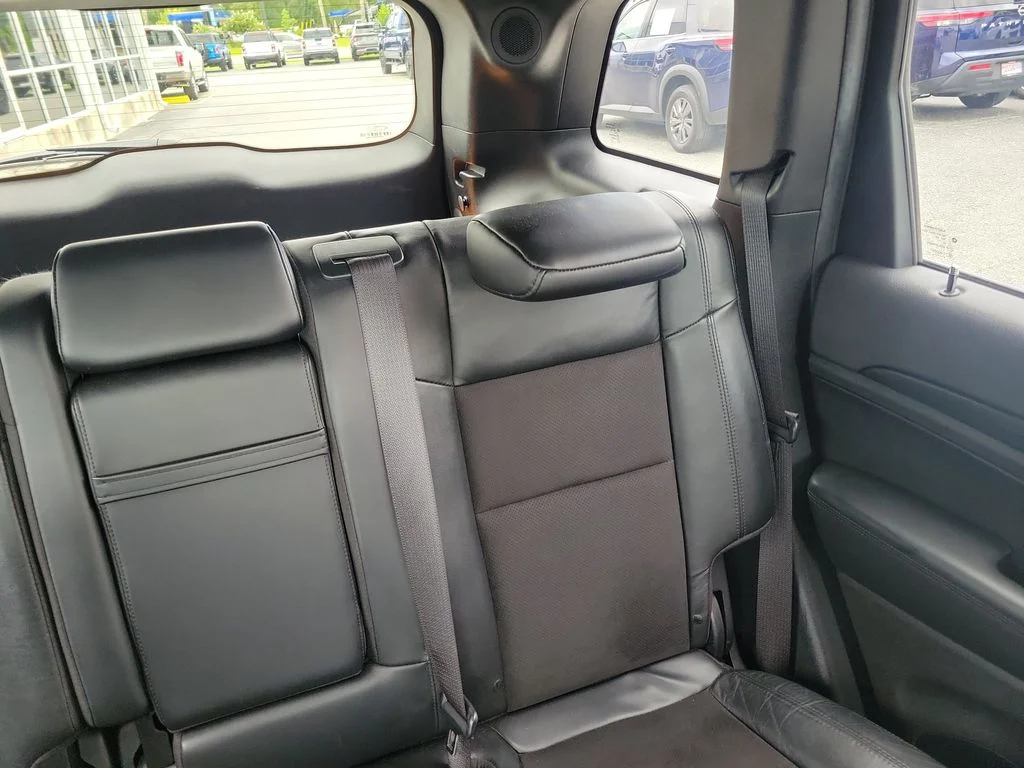 Used 2020 Black Jeep Altitude image 16