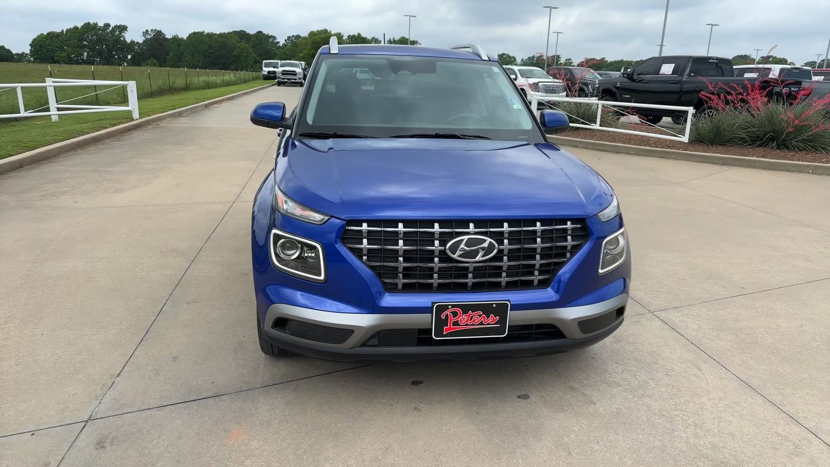 Used 2025 Intense Blue Hyundai Limited image 4