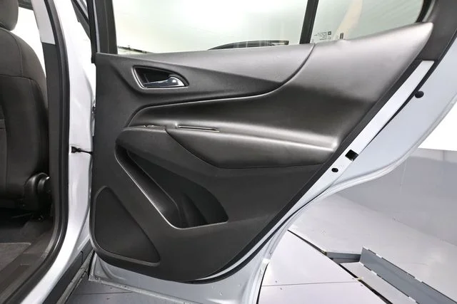 Used 2022 Silver Chevrolet LT image 39